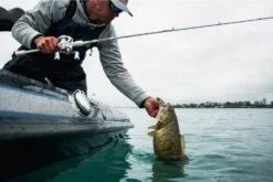 Abu Garcia Veritas Baitcasting Combo 17 Abu Garcia Veritas Baitcasting Combo -Fishing Equipment Store ABU BAITCAST COMBO VERITAS LIFESTYLE 2021 002