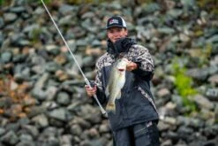 Abu Garcia Veritas Baitcasting Rod 24 Abu Garcia Veritas Baitcasting Rod -Fishing Equipment Store ABU CASTING ROD VERITAS PLX LIFESTYLE 2020 005