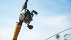 Daiwa CA 80 Baitcasting Reel 15 Daiwa CA 80 Baitcasting Reel -Fishing Equipment Store ca80 lifestyle4