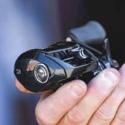 Daiwa Tatula SV70 Baitcasting Reel -Fishing Equipment Store lifestyle2