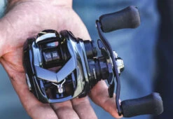 Daiwa Tatula SV70 Baitcasting Reel -Fishing Equipment Store lifestyle3